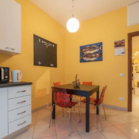 Lovely Flat Marconi District Рим Екстериор снимка