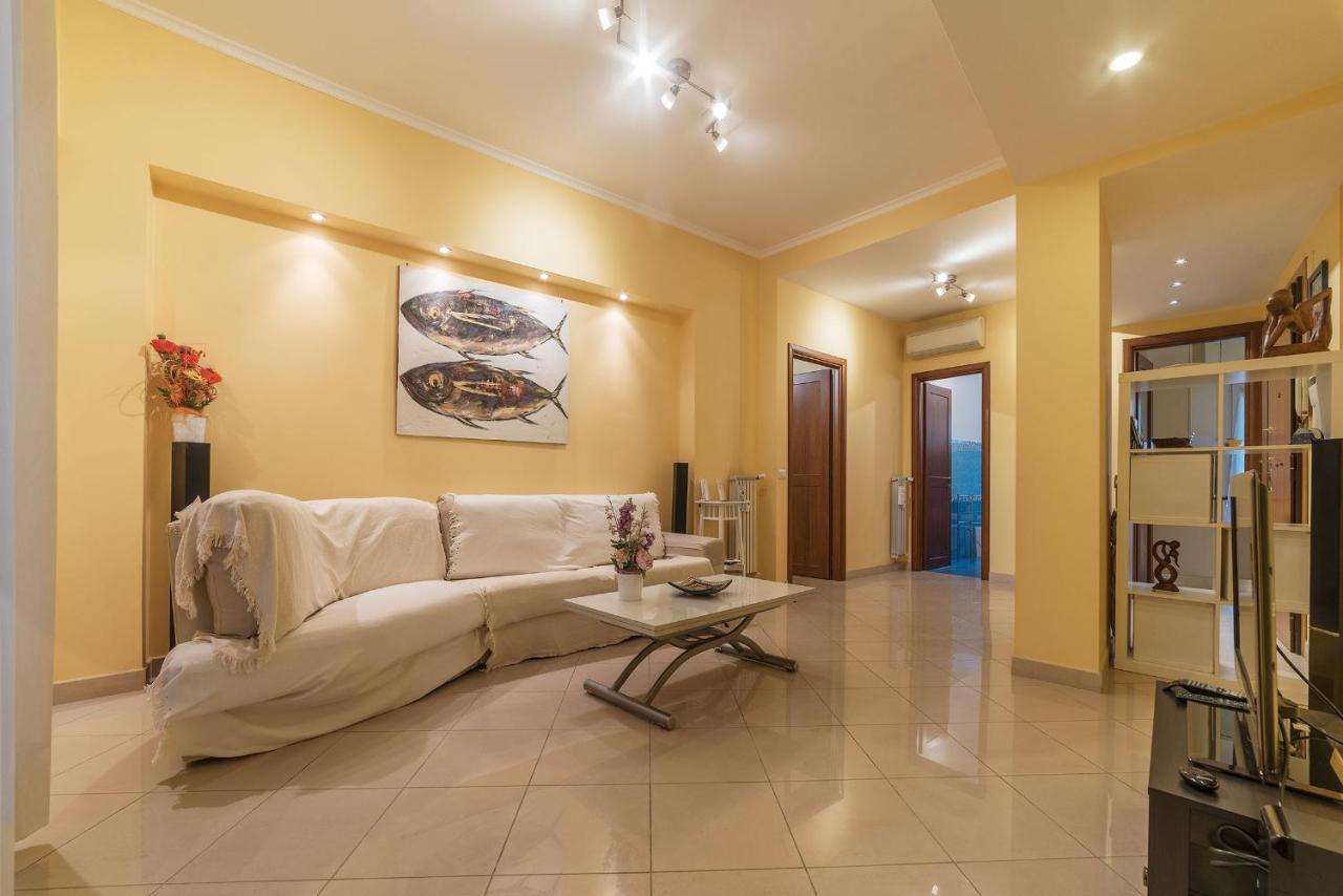 Lovely Flat Marconi District Рим Екстериор снимка