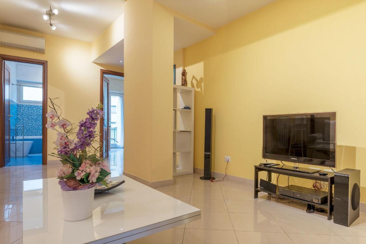 Lovely Flat Marconi District Рим Екстериор снимка